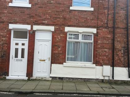 3 Bed Terraced House, Stephenson Street, DL17