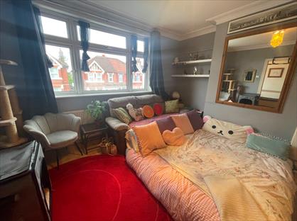 1 Bed Flat, Harrow View, HA1