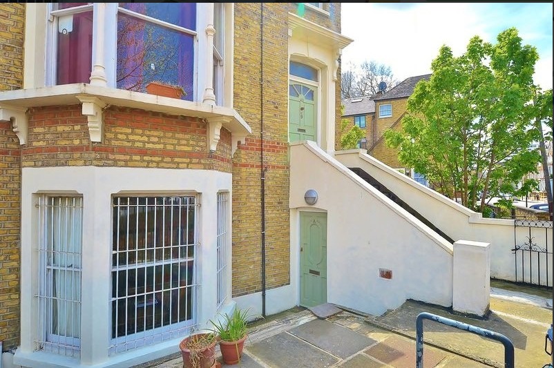 Room in a Shared Flat, St Marks Rise, E8