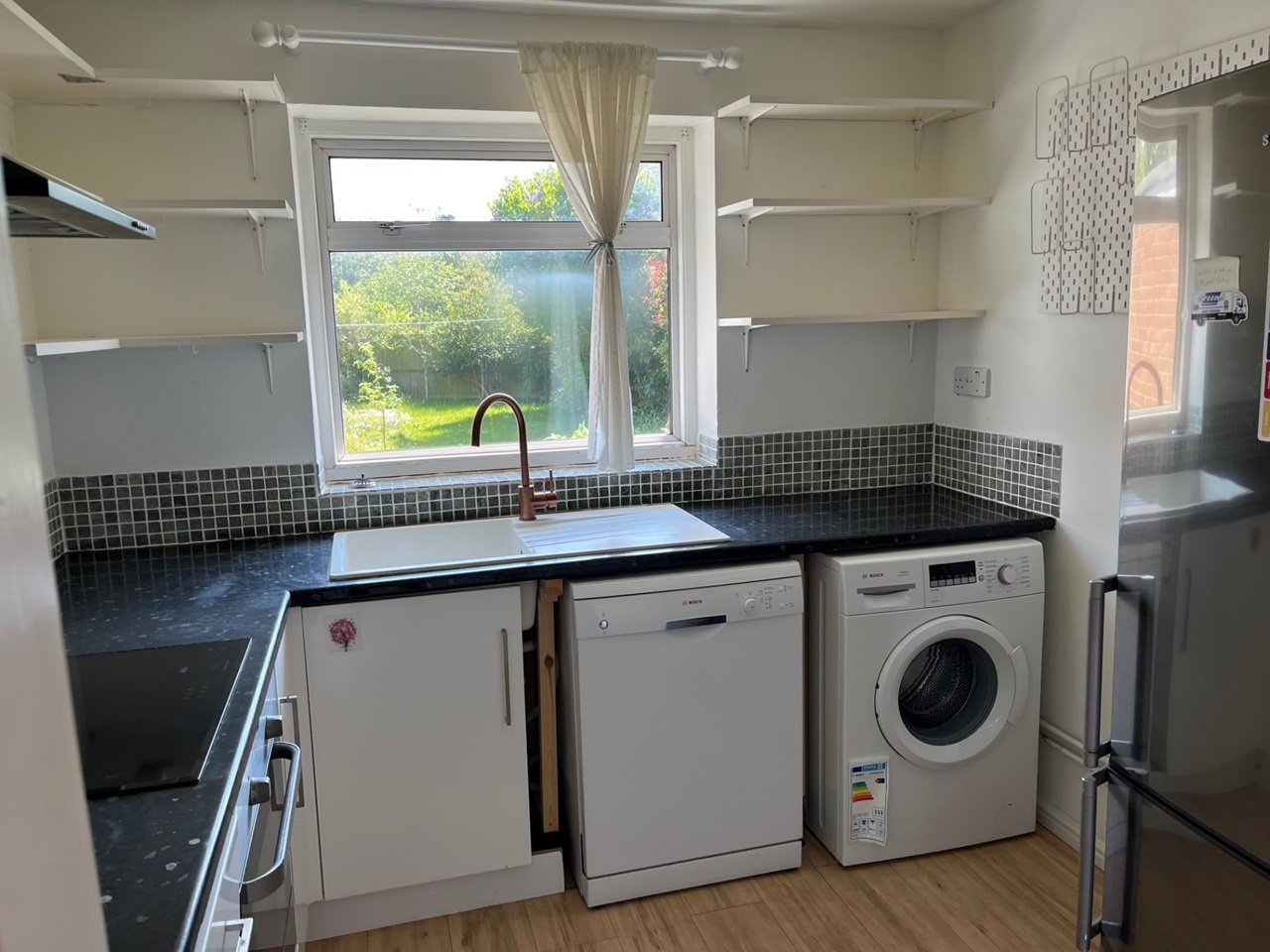 2 Bed Semi-Detached House, Cranleigh Close, CB2 photo 3
