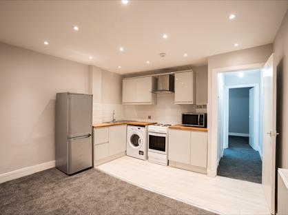 1 Bed Flat, Rosefield Street, DD1