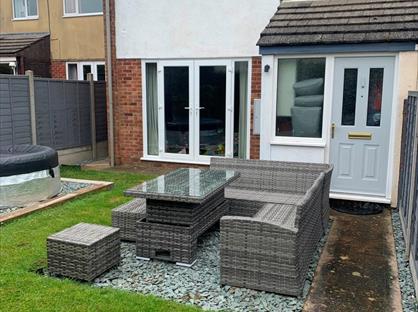 3 Bed End Terrace, Foley Road, GL18