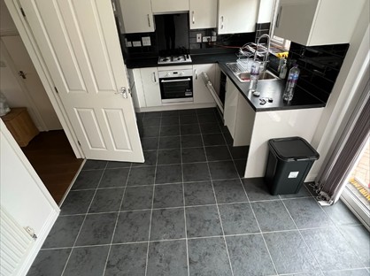 3 bed terraced house for rent in 3 Bed End Terrace, Guardian Way, LU1