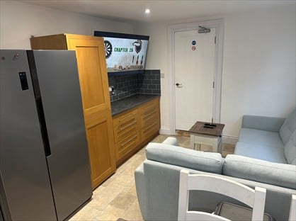 Room in a Shared House, Camden Road, TA6