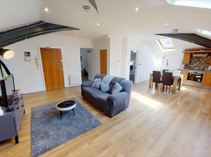 1 Bed Flat, Fowlers Buildings, L2