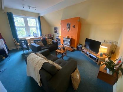 2 Bed Flat, Spring Road, LS6