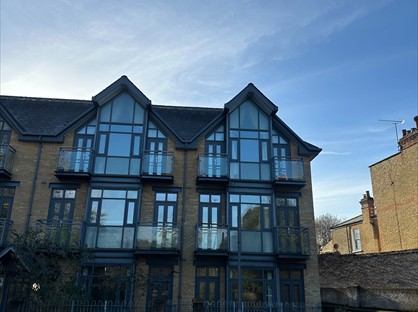 2 Bed Flat, Putney Bridge Road, SW18