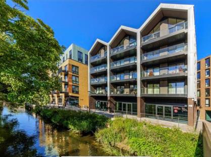 2 Bed Flat, Drapers Yard, SW18