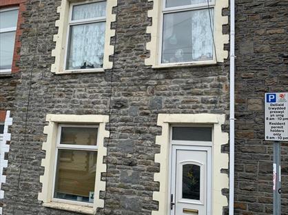 3 Bed Terraced House, Daniel Street, CF24