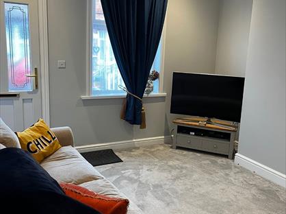 4 Bed Terraced House, Castle Road, DY11