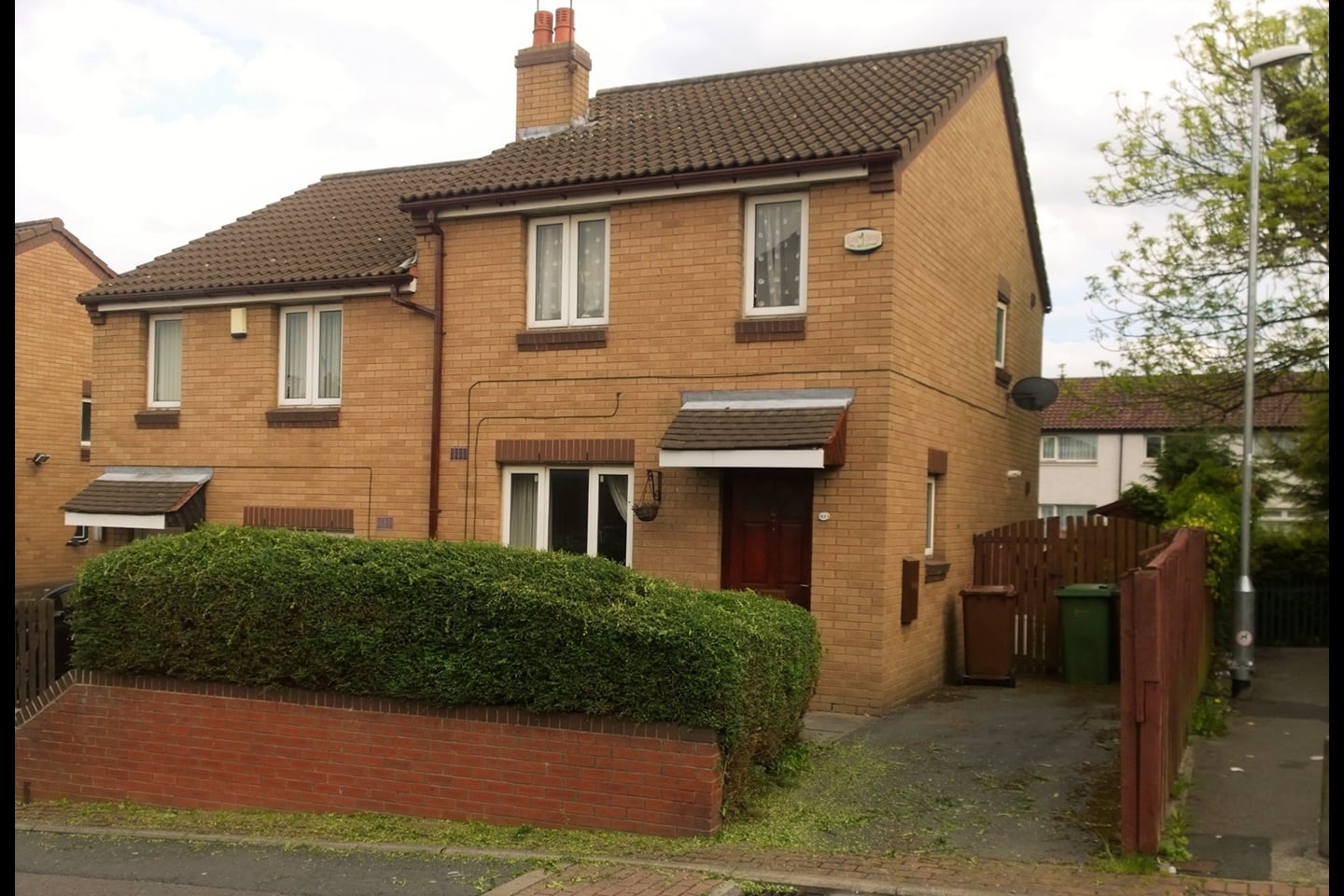 2 Bed Semi-Detached House, Buller Close, LS9
