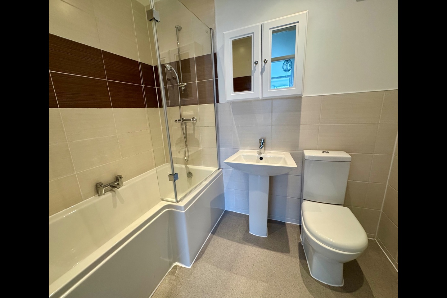 Additional image 4 of 2 Bed Flat, High Moor Court, LS17, N1 7GU