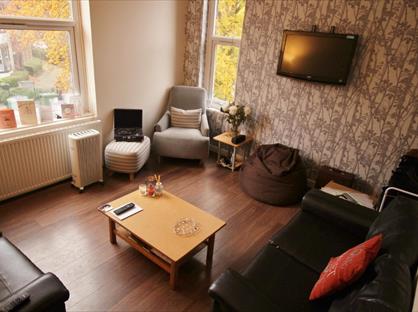 3 Bed Flat, Cardigan Road, LS6