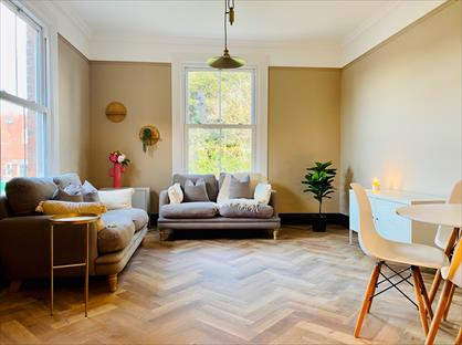 1 Bed Flat, Tachbrook Street, CV31