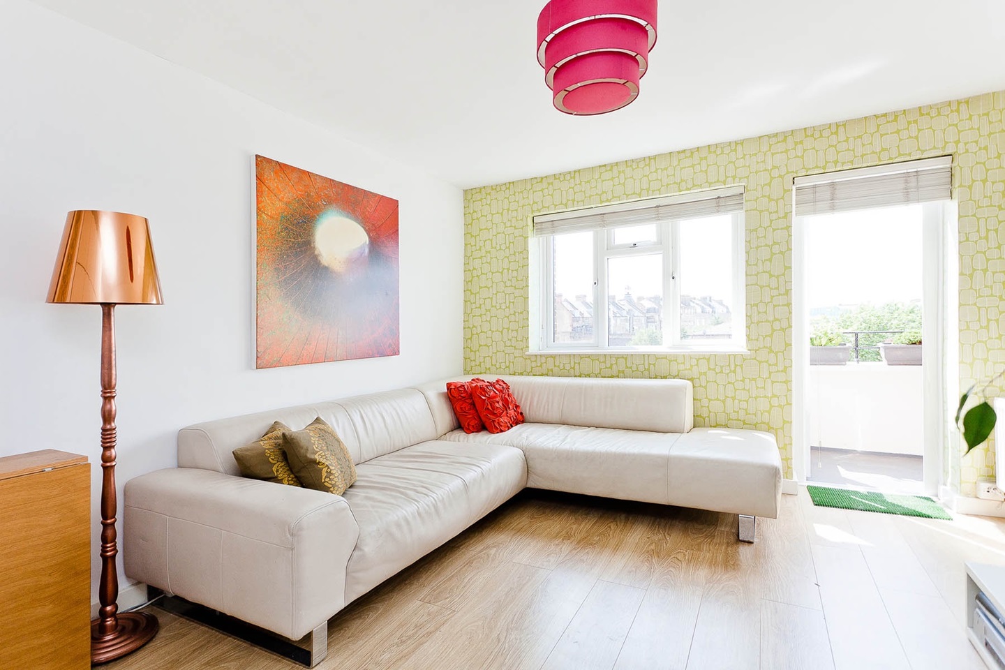 London 1 Bed Flat, Caistor House, SW12 To Rent Now for £1,800.00 p/m