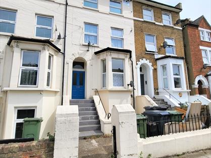 1 Bed Flat, Ellison Road, SW16