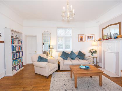 2 Bed Bungalow, Cranmer Road, CR4