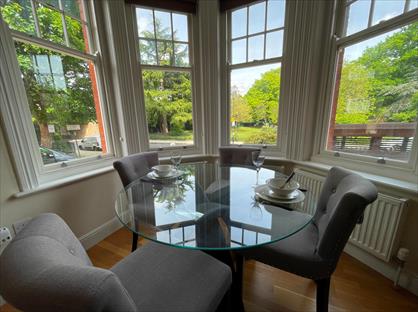 1 Bed Flat, Hammersmith, W6