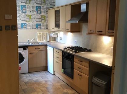 3 Bed Flat, Lyndhurst Road, BN3