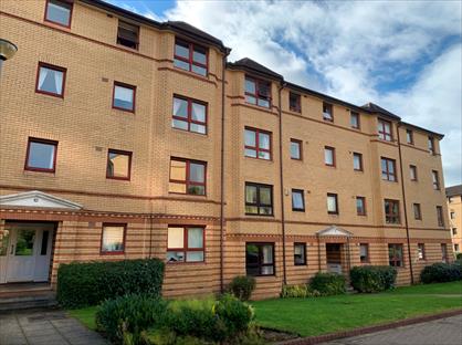 2 Bed Flat, Grovepark Gardens, G20