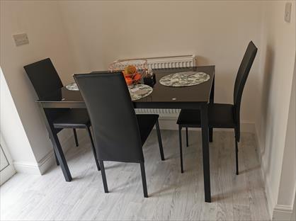 3 Bed Terraced House, Hutton Hall Drive, BD2