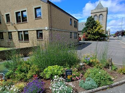 1 Bed Flat, Palmer Court, FK3