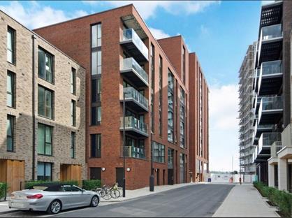 2 Bed Flat, Summerston House, E16