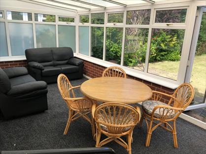 2 Bed Bungalow, Lincoln Green, NE3