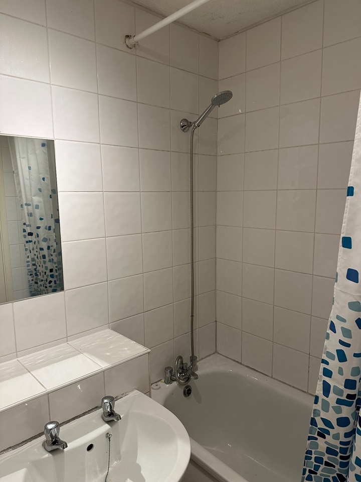 London 2 Bed Flat, Snaresbrook, E11 To Rent Now for £1,850.00 p/m