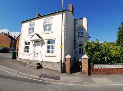 1 Bed Flat, High St, DE11