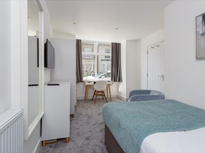 5 Bed Terraced House, Newcome Road, PO1