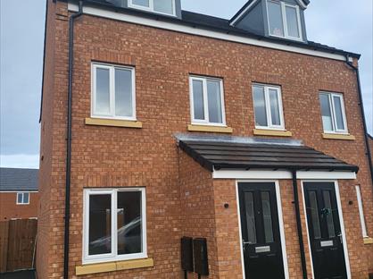 3 Bed Semi-Detached House, Constantine Drive, PE2