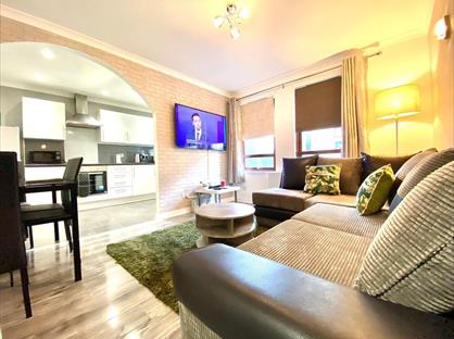 2 Bed Flat, Love Street, PA3