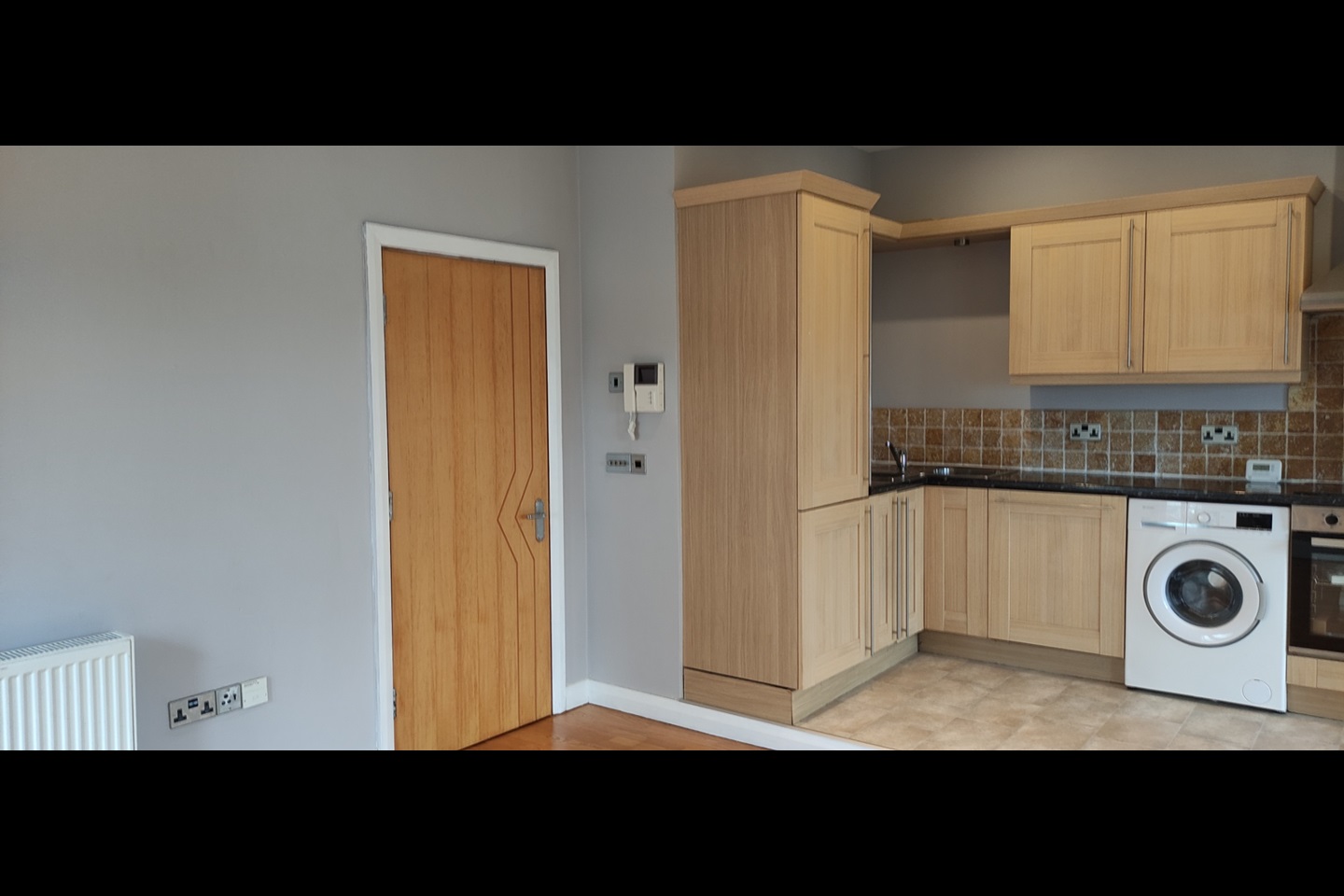 Colwyn Bay 2 Bed Flat, St Catherine's Drive, LL29 To Rent Now for £