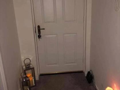 2 Bed Flat, Lugar Street, ML5