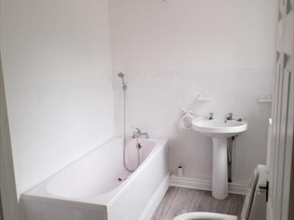 3 Bed End Terrace, South Road, WA7