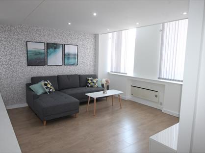 2 Bed Flat, Hardman Street, L1