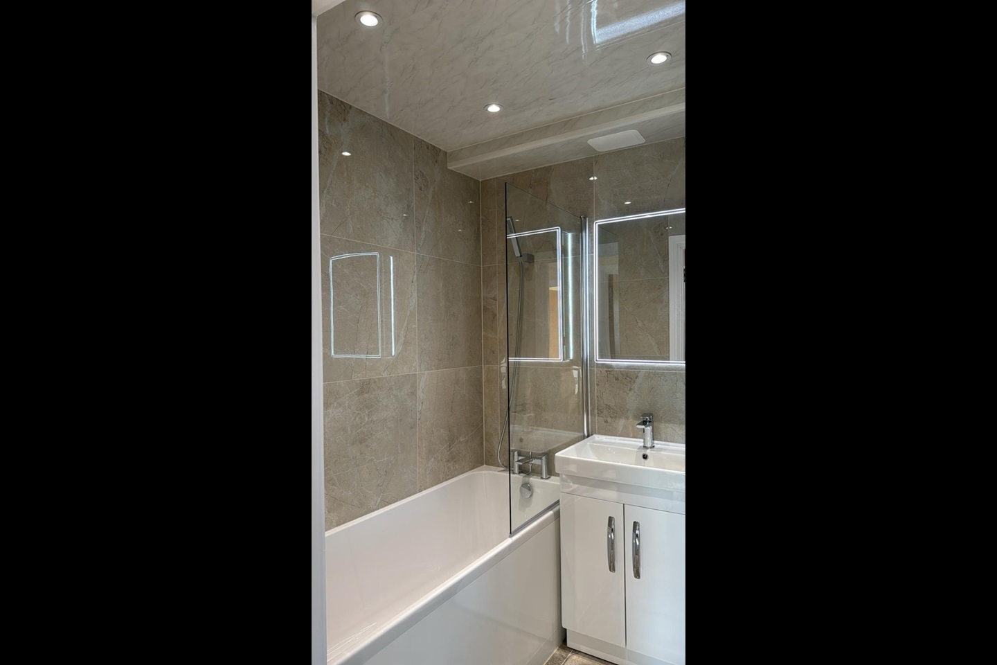 Ilford 3 Bed Flat, Gilford House, IG1 To Rent Now for £2,100.00 p/m