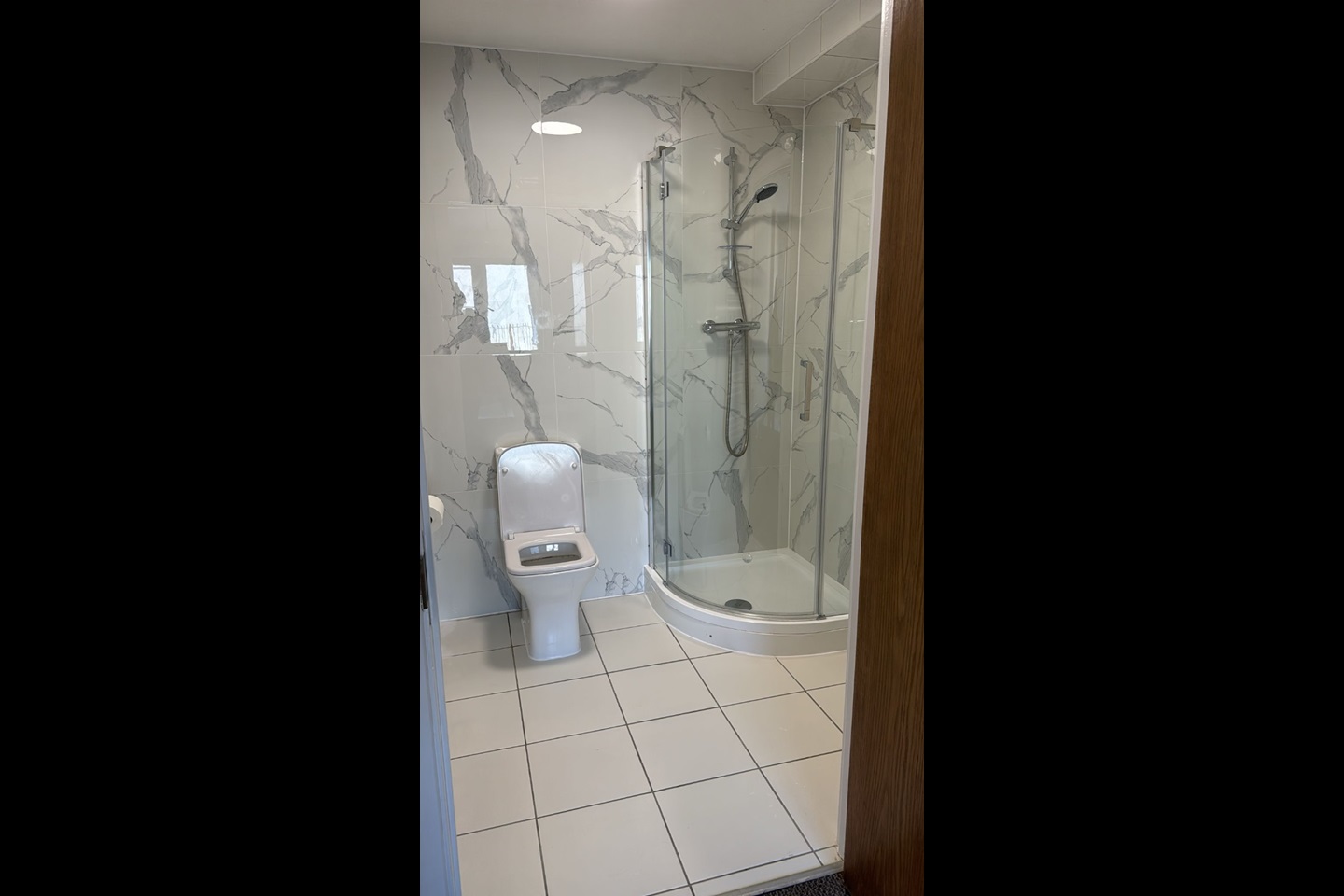 Ilford 3 Bed Flat, Gilford House, IG1 To Rent Now for £2,100.00 p/m