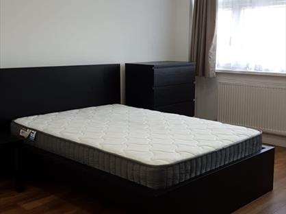 Room in a Shared House, Warley Road, UB4