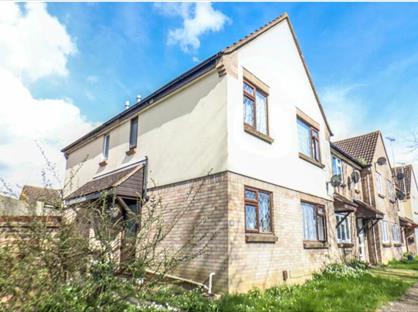 2 bed terraced house for rent in 2 Bed End Terrace, Cleveland Close, CO4