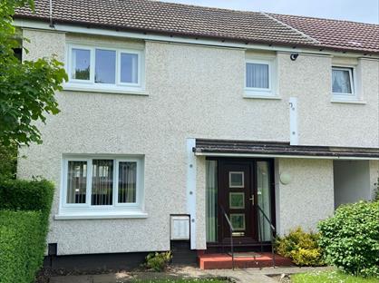 2 Bed Terraced House, Hunter Drive, KA12