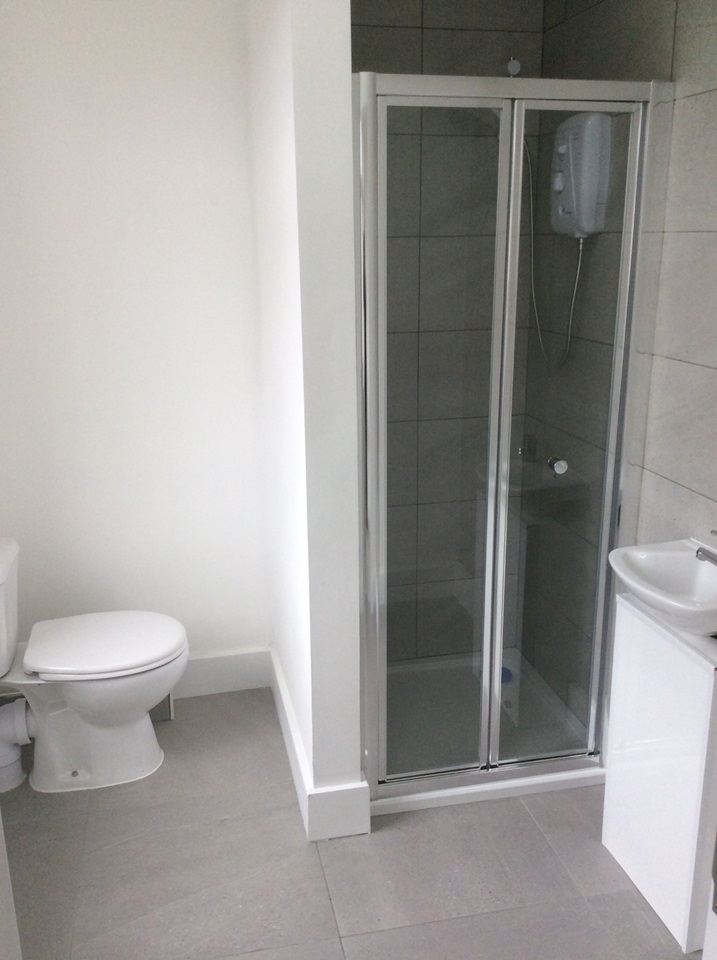 Northfleet, Gravesend Studio Flat, Brook Road, DA11 To Rent Now for