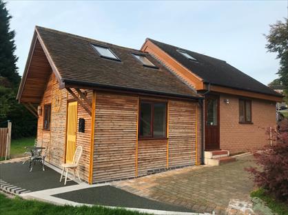 1 Bed Detached House, Huntsmans Drive, DY7