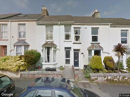 4 Bed Terraced House, Clifton Crescent, TR11