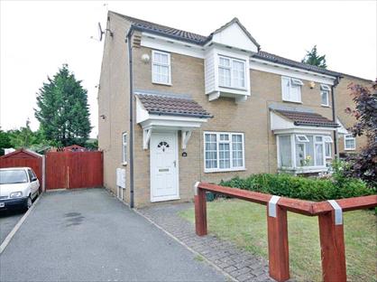 3 Bed Semi-Detached House, Dorrington Close, LU3