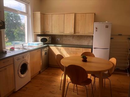 3 Bed Maisonette, Park Road, N11