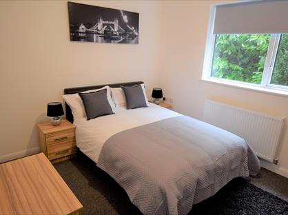 Room in a Shared House, Rock Hill, NG18