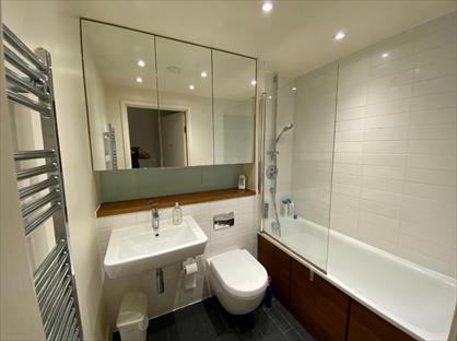 2 Bed Flat, Hermitage, RG1