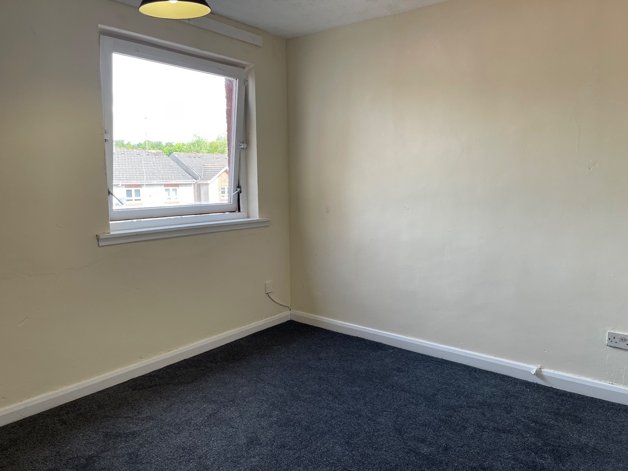 Cumbernauld, Glasgow 2 Bed Flat, Millcroft Road, G67 To Rent Now